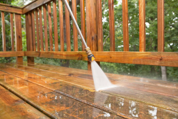 Best Deck Cleaning Services  in Enon, OH